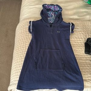 Vineyard Vines size 4 navy swim coverup